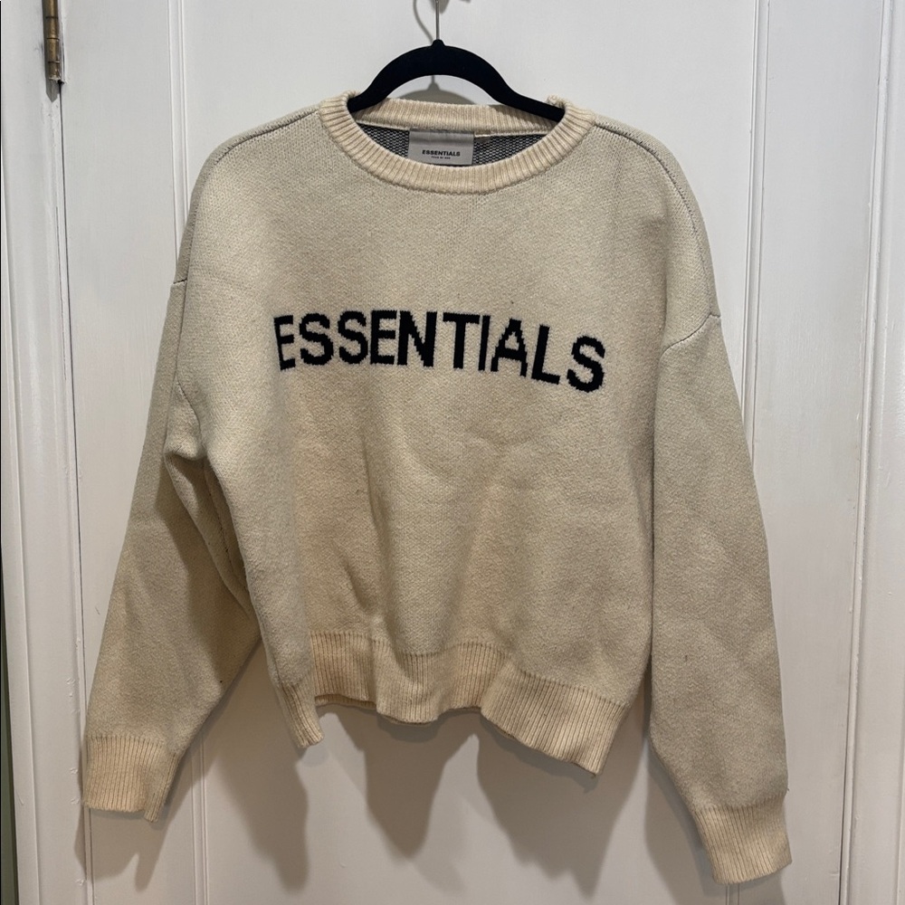 Fog Essentials Crewneck Sweater Cream Medium